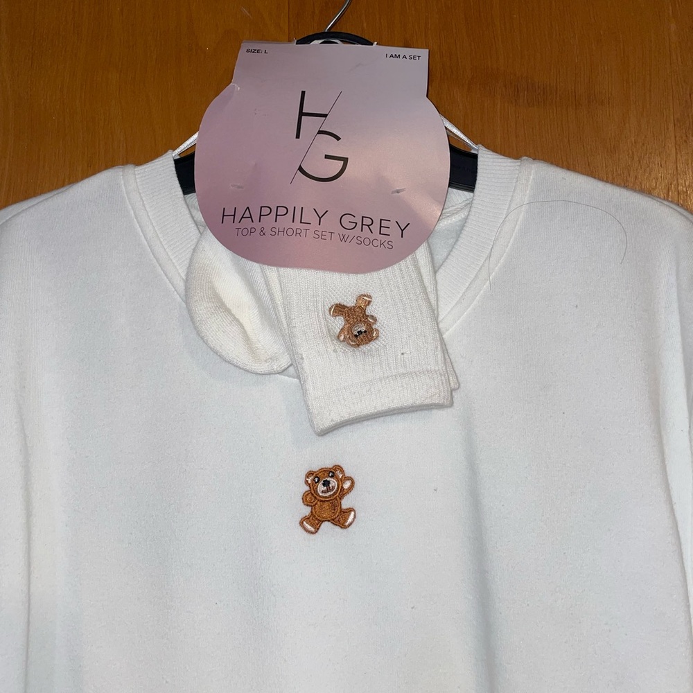 Happily Grey Teddy Bear White & Blue Sweatshirt, Shorts & Socks Lounge Set